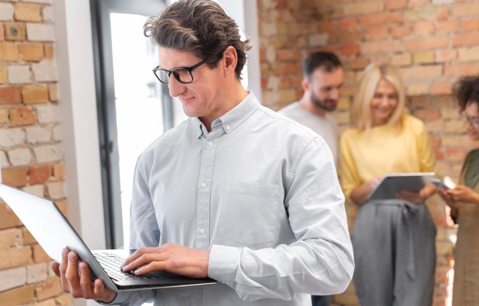 Analyse détaillée des habitudes de dépenses mensuelles